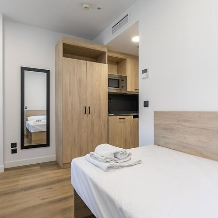 Micampus Xaudaro Student Residence มาดริด ภายนอก รูปภาพ