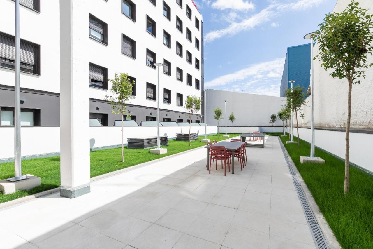 Micampus Xaudaro Student Residence มาดริด ภายนอก รูปภาพ