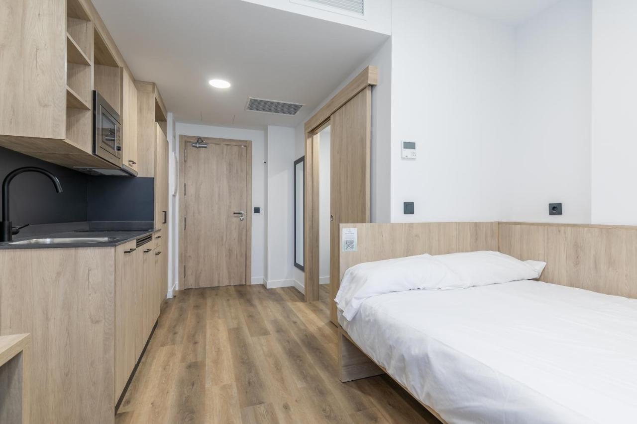 Micampus Xaudaro Student Residence มาดริด ภายนอก รูปภาพ