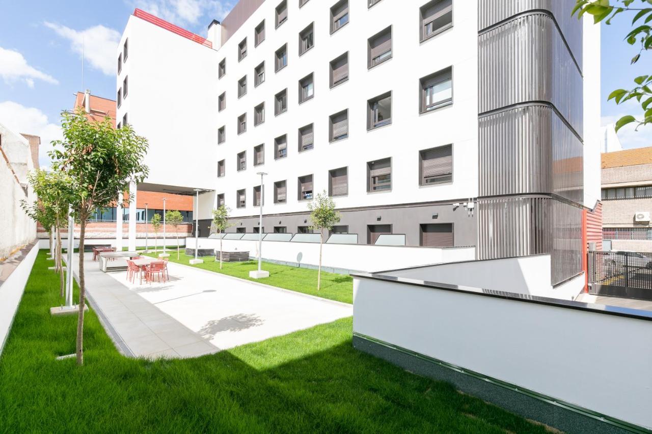Micampus Xaudaro Student Residence มาดริด ภายนอก รูปภาพ